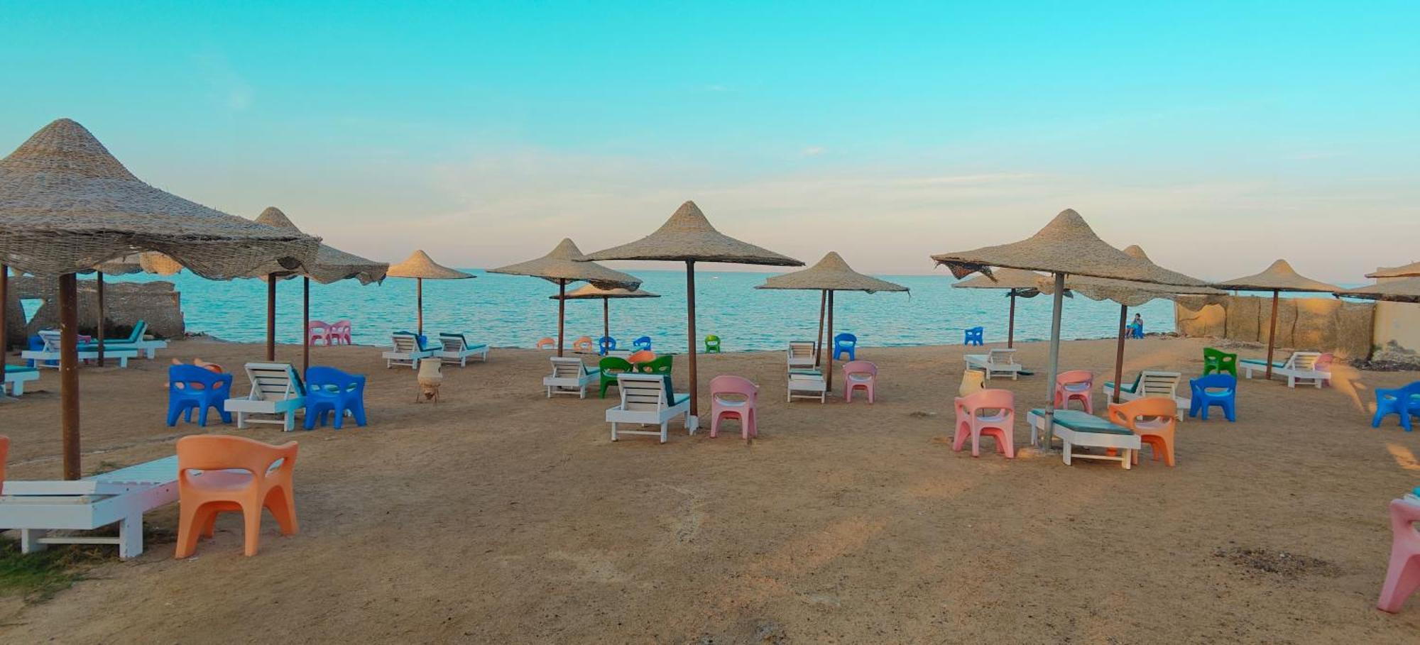 Casablanca Beach Direct Sea View Tow Bedroom Apartment الغردقة الغرفة الصورة
