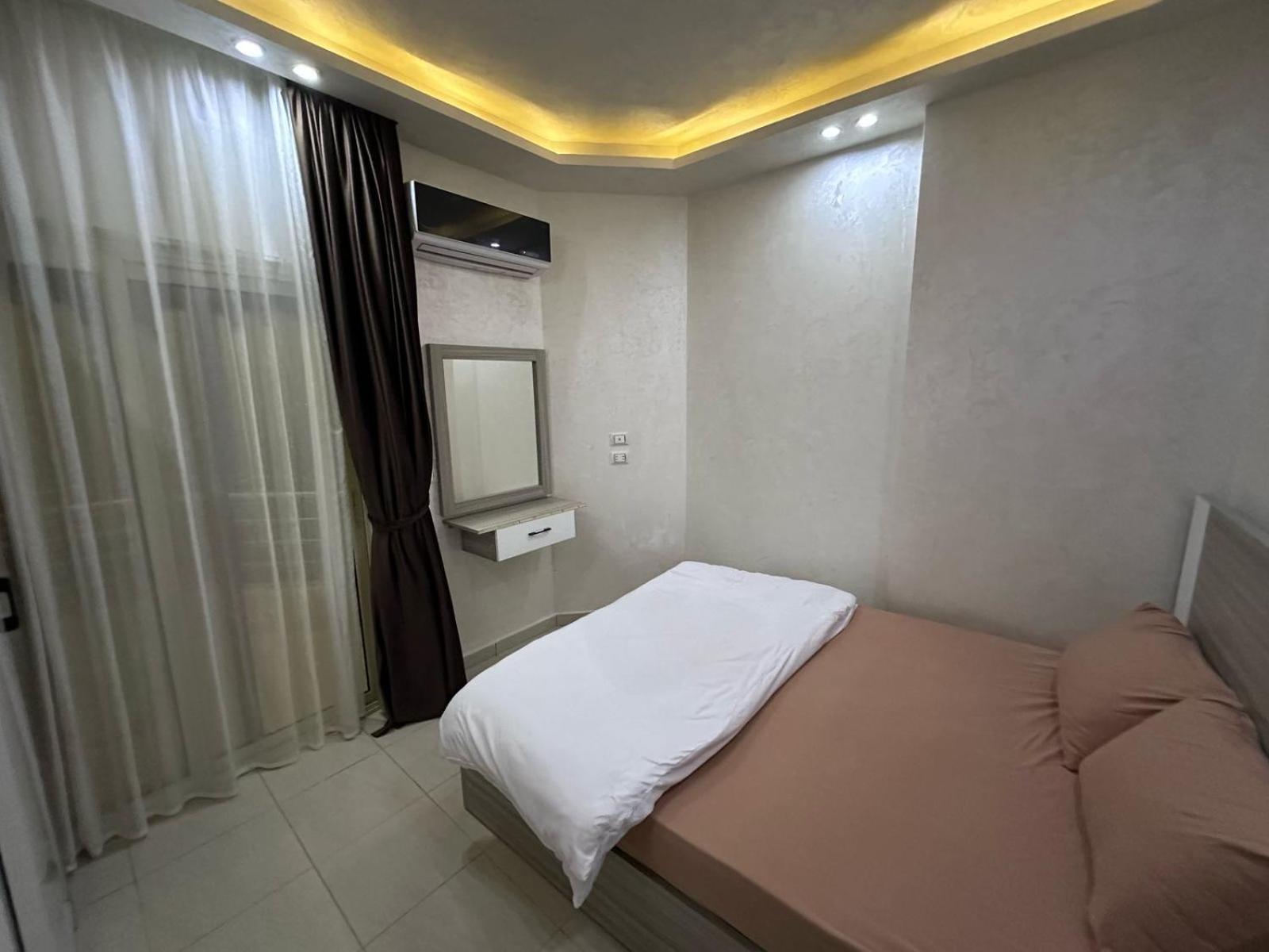 Casablanca Beach Direct Sea View Tow Bedroom Apartment الغردقة المظهر الخارجي الصورة